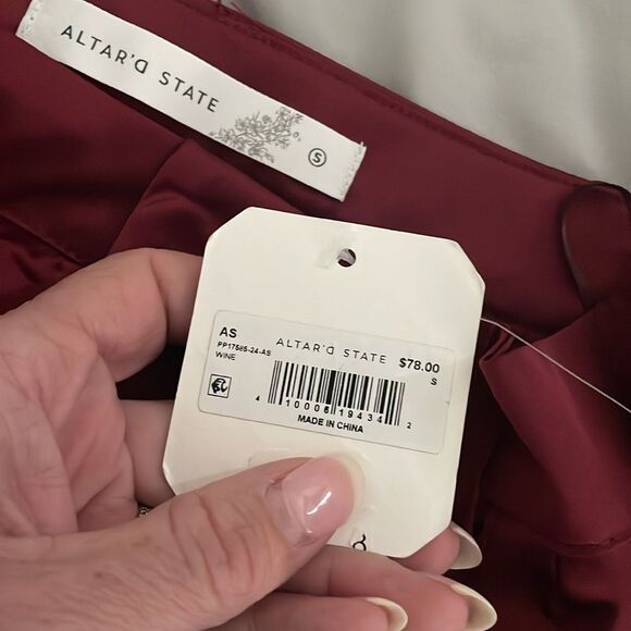 Altar’d State Luisa Flowy Pants Wine Color size small $78 - Picture 3 of 3